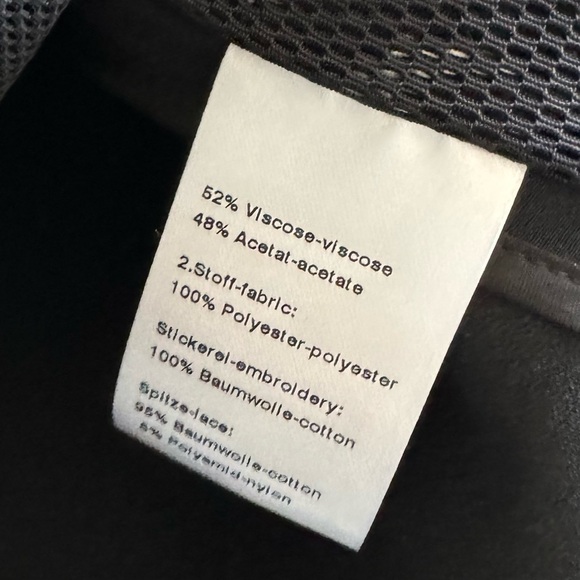 Akris Punto Black Lace Inset Zip-Up Jacket, Size 14 - Picture 10 of 11